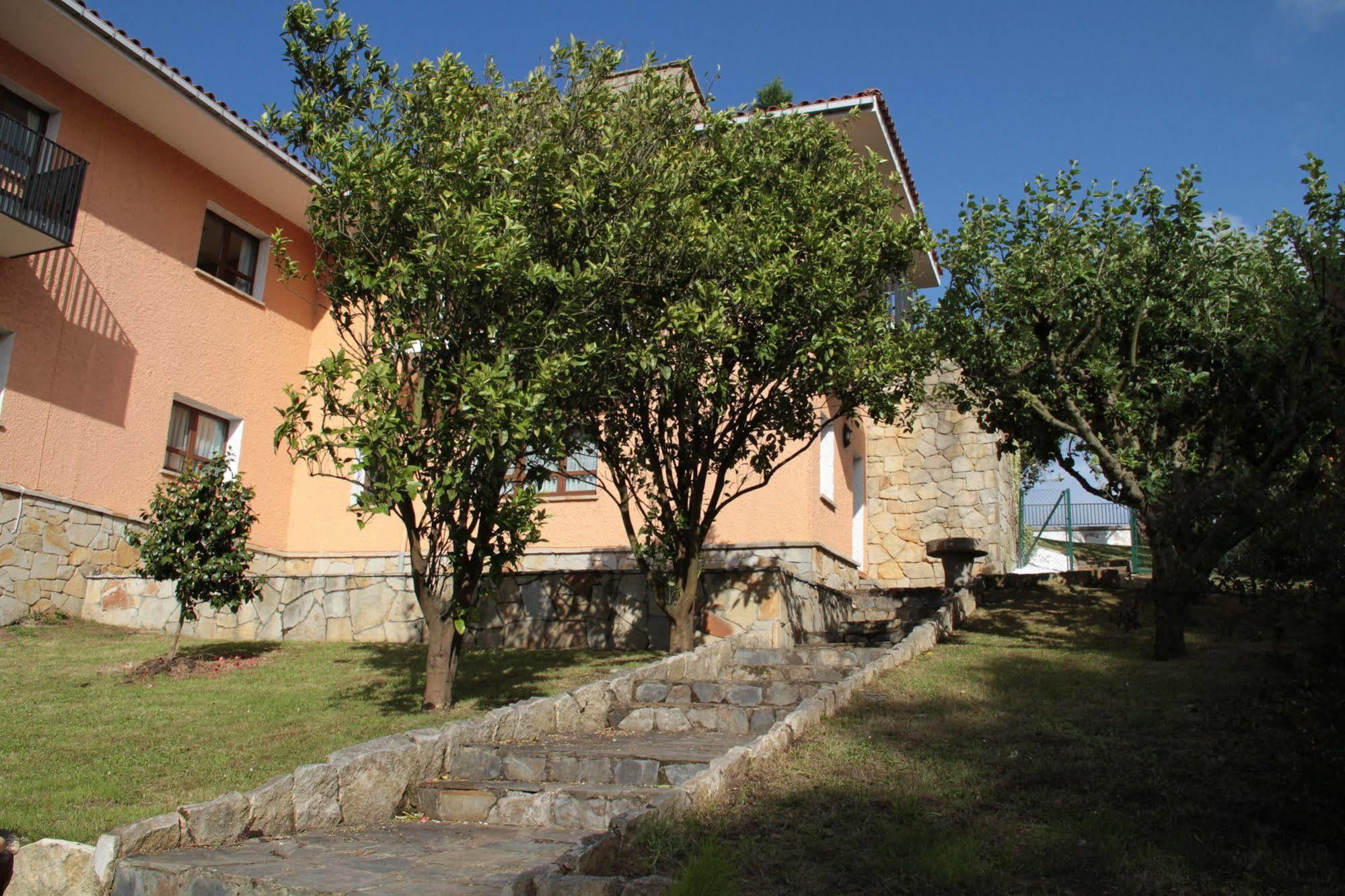 Sierra Pulide Apartamentos Salinas  Eksteriør billede